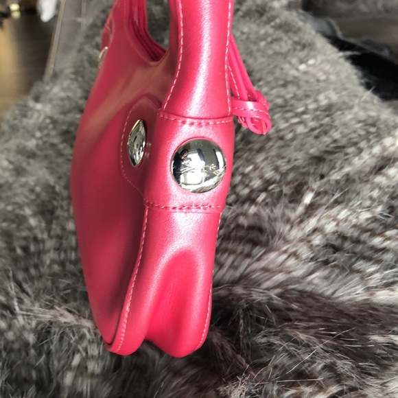 Longchamp pink purse very clean and cute. - Picture 7 of 11